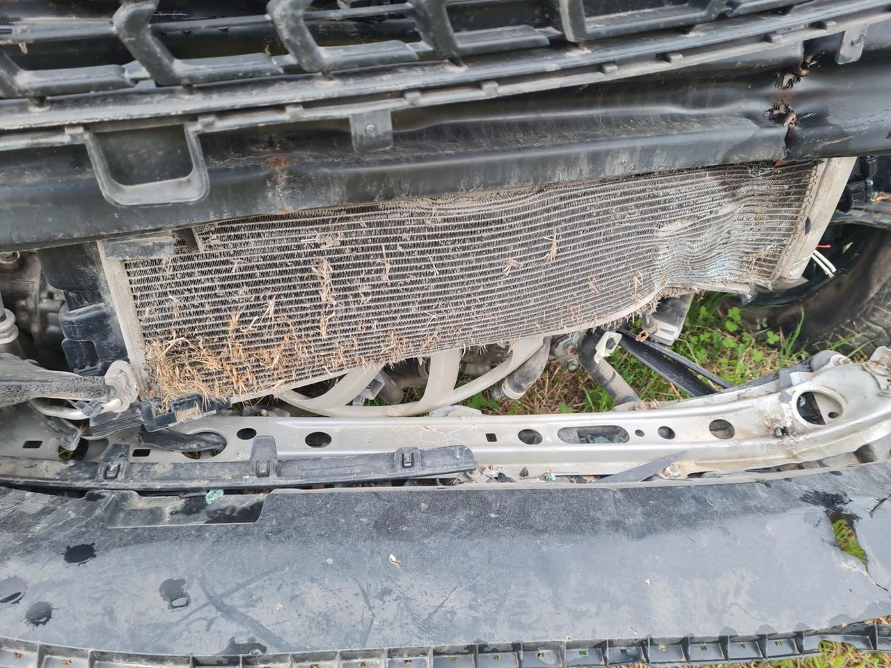 Toyota Yaris Cross 1.5 Hybrid 5p. E-CVT AWD-i Business