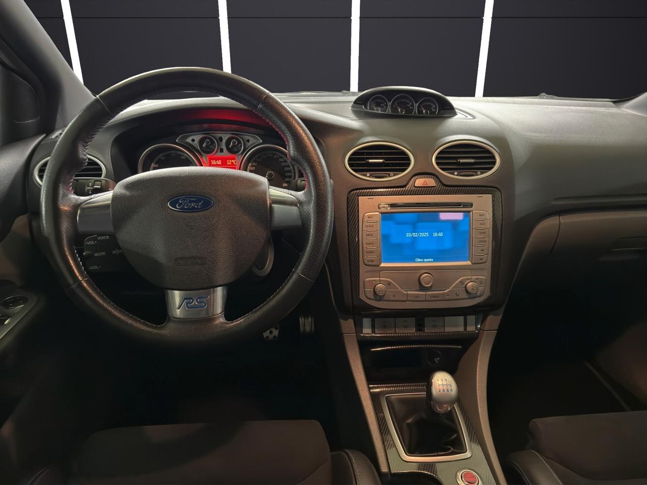 Ford Focus 2.5T (305CV) 3p. RS