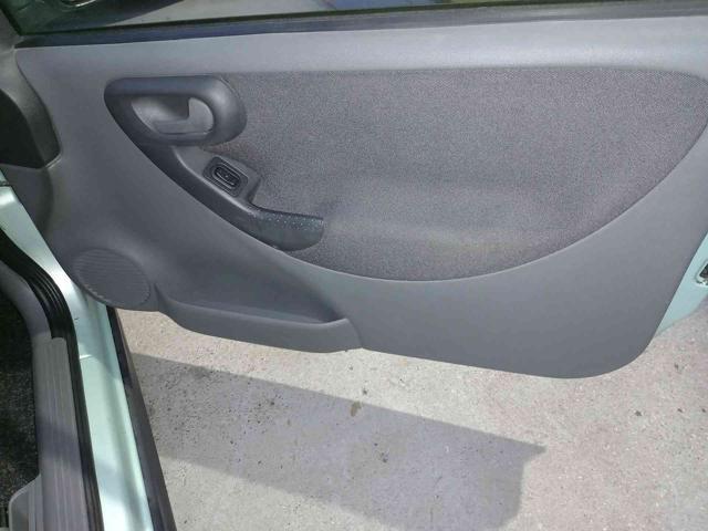 OPEL Corsa 1.0i 12V cat 3 porte NEOPATENTATI