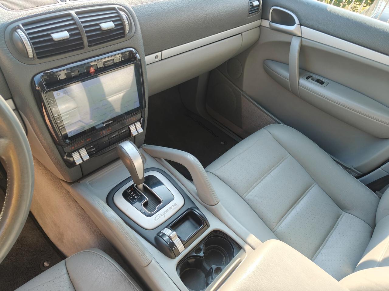 Porsche Cayenne 3.2 V6 cat
