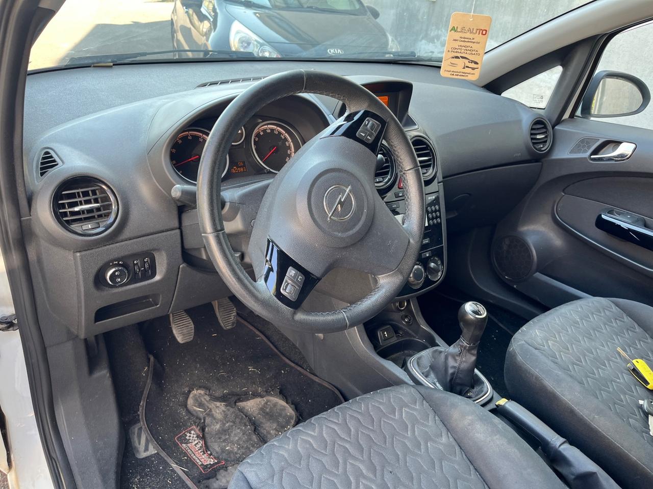 Opel Corsa 1.2 3 porte Edition