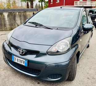 Toyota Aygo 1.0 12V 5 porte OK NEOPATENTATI
