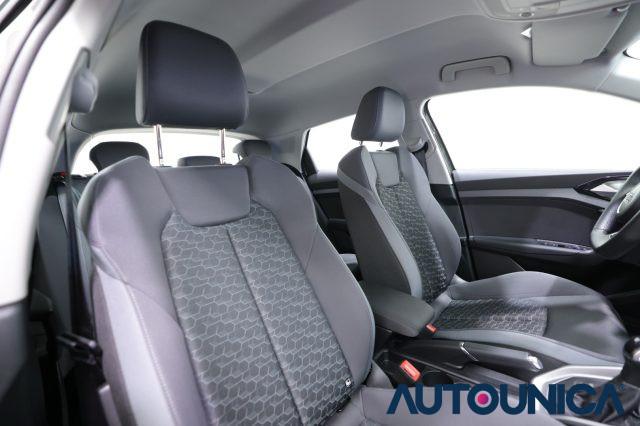 AUDI A1 SPB 30 TFSI S TRONIC S LINE EDITION FARI LED