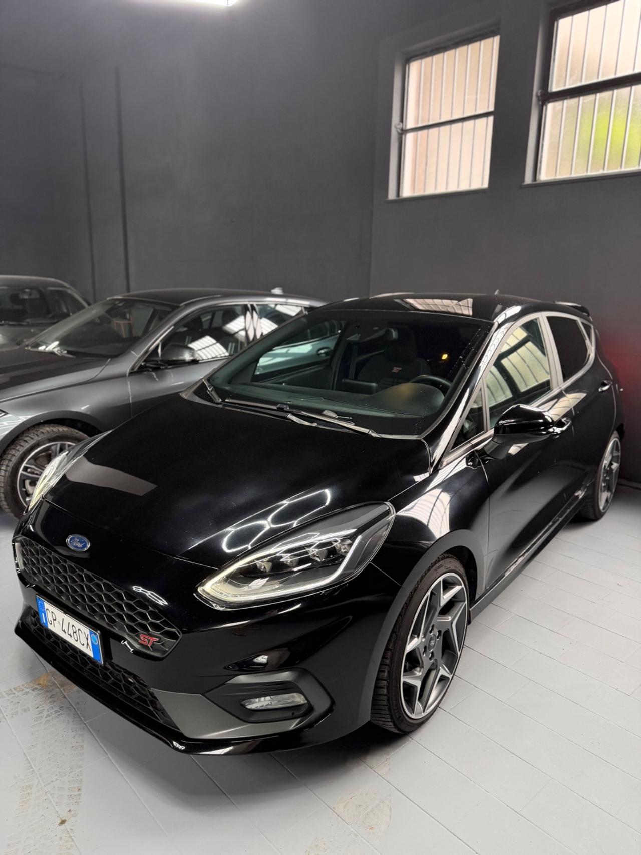 Ford Fiesta 1.5 Ecoboost 200 CV 5 porte ST