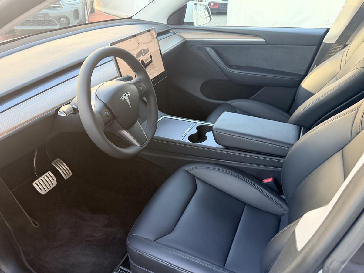 Tesla Model Y PERFORMANCE Dual Motor 533 CV AWD