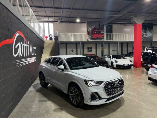 AUDI Q3 45 TFSI COUPE TRIPLO SLINE