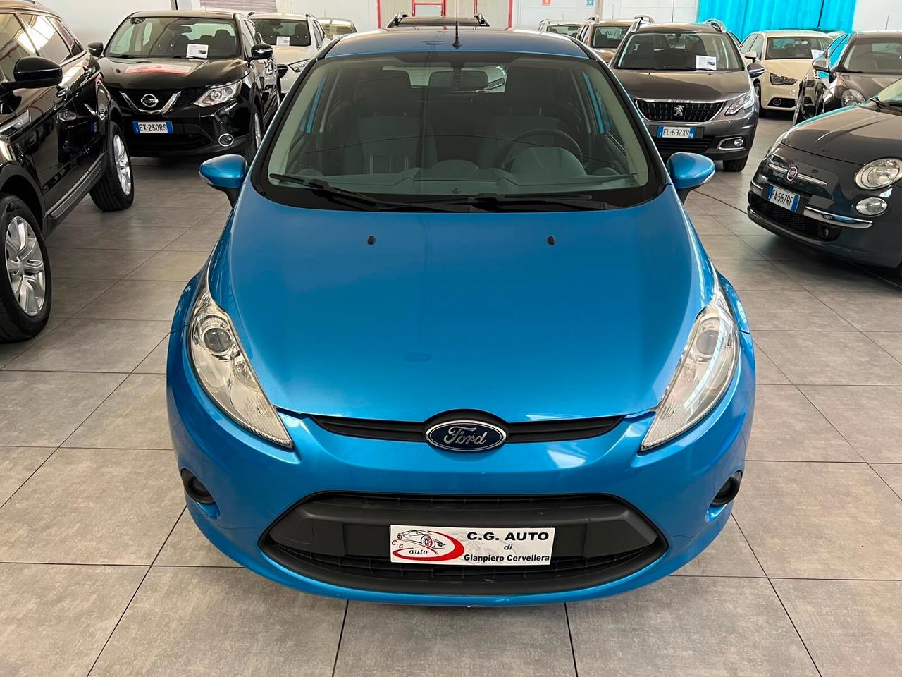 Ford Fiesta 1.4 68 CV TDCi - TITANIUM - 2010