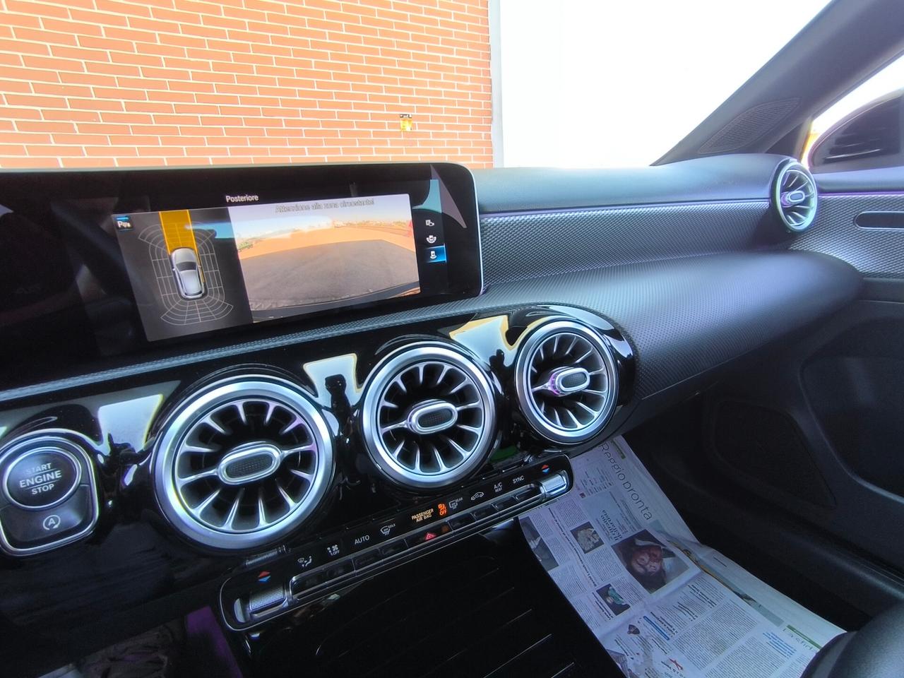 MERCEDES-BENZ A 180d AUTOMATIC SPORT PLUS LED AMBIENT