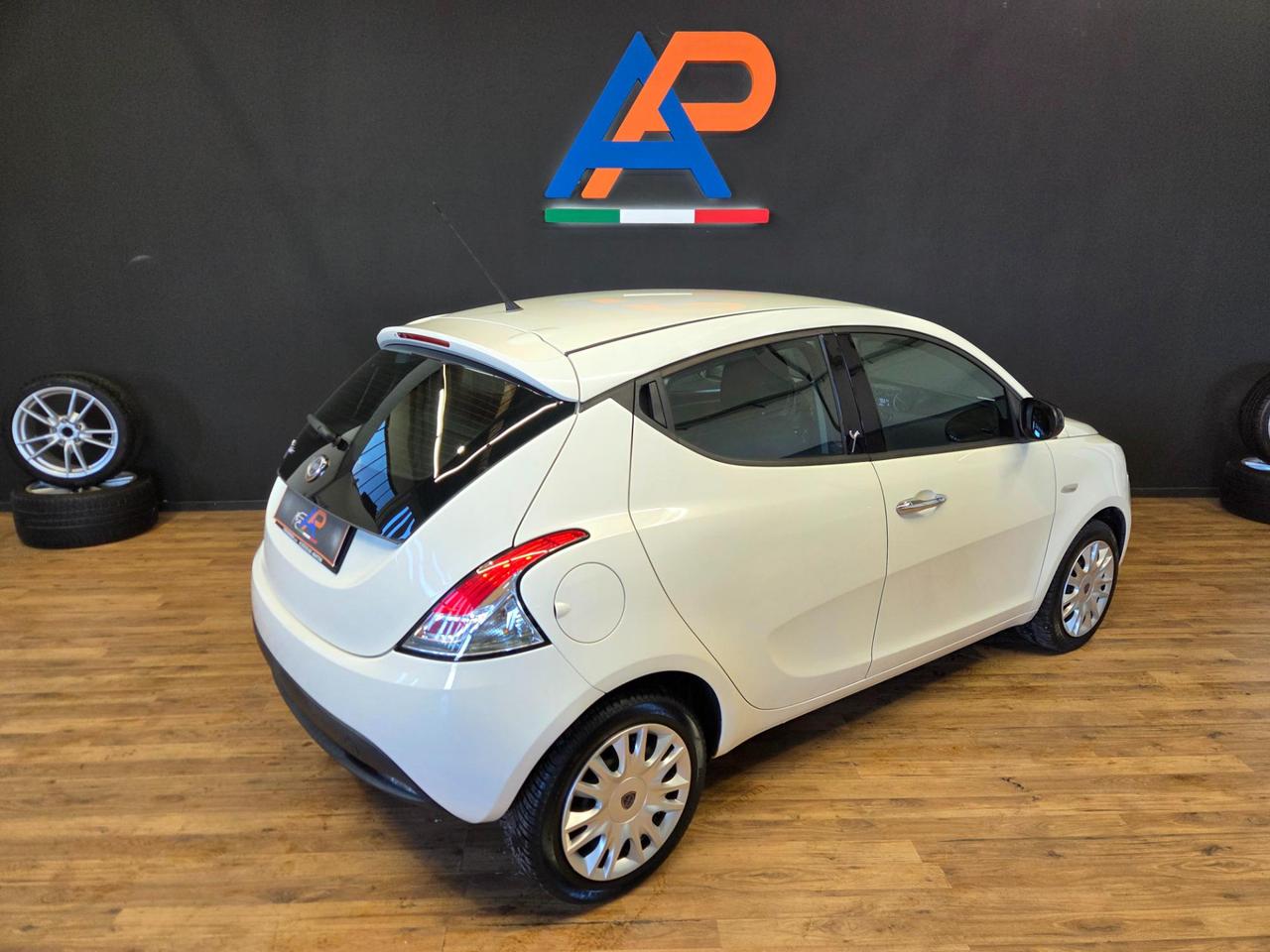Lancia Ypsilon 5 Porte Ypsilon 0.9 t.air Platinum s&s 85cv dfn