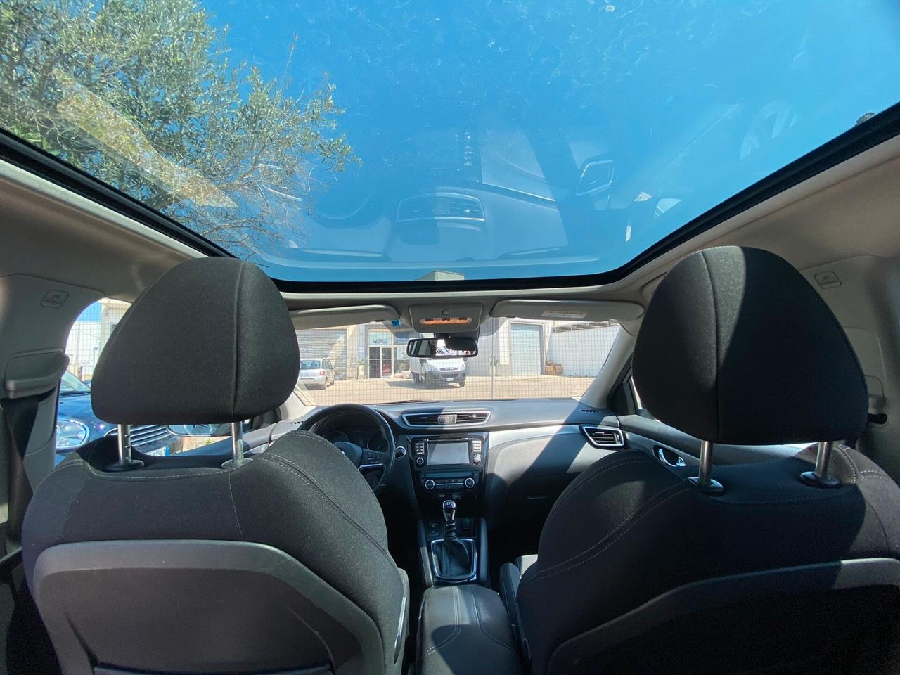 Nissan Qashqai 1.5 dCi N-Connecta