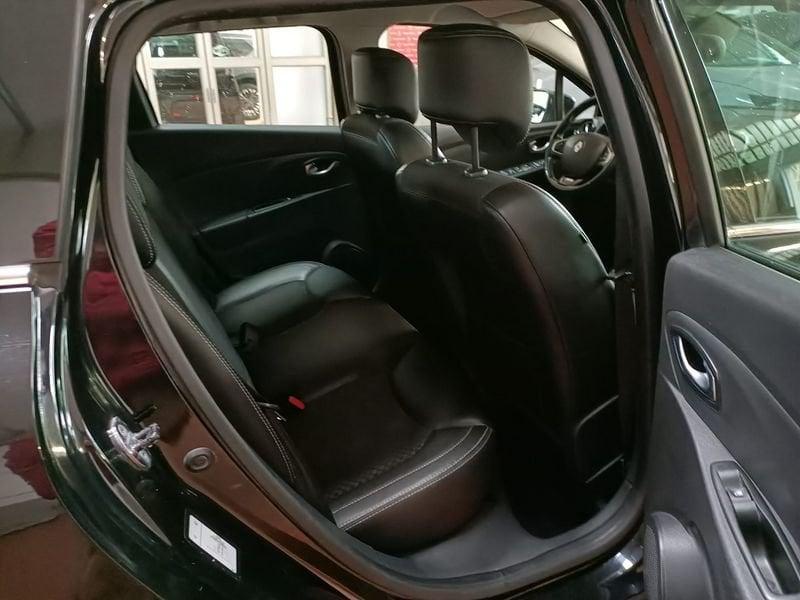 Renault Clio IV 2017 Sporter Sporter 1.5 dCi 90cv Moschino Intens