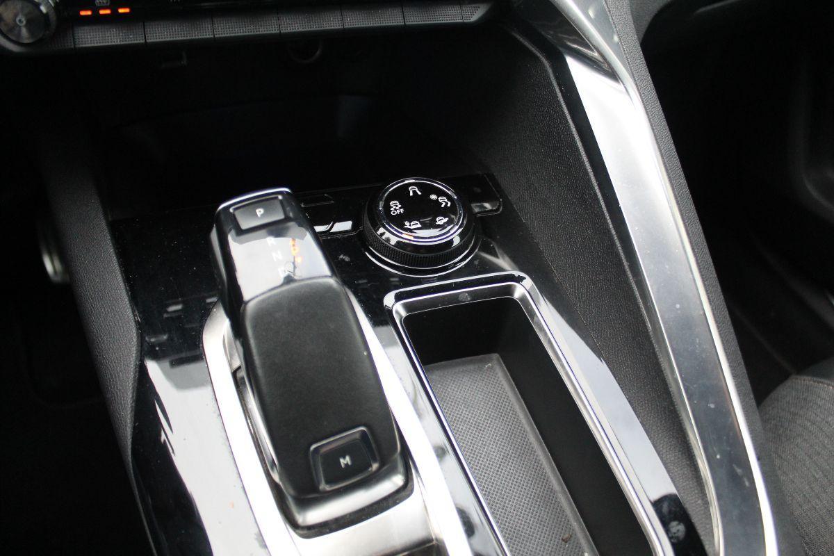 PEUGEOT - 5008 - BlueHDi 130 S&S EAT8 GT Line