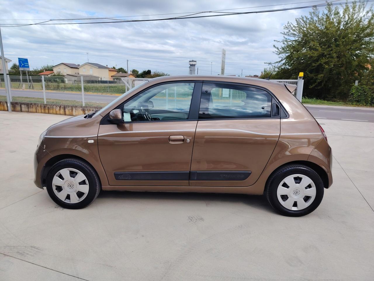 Renault Twingo SCe Lovely