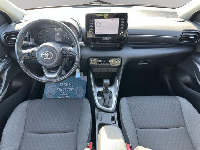 TOYOTA Yaris 1.5 Hybrid 5 porte Business