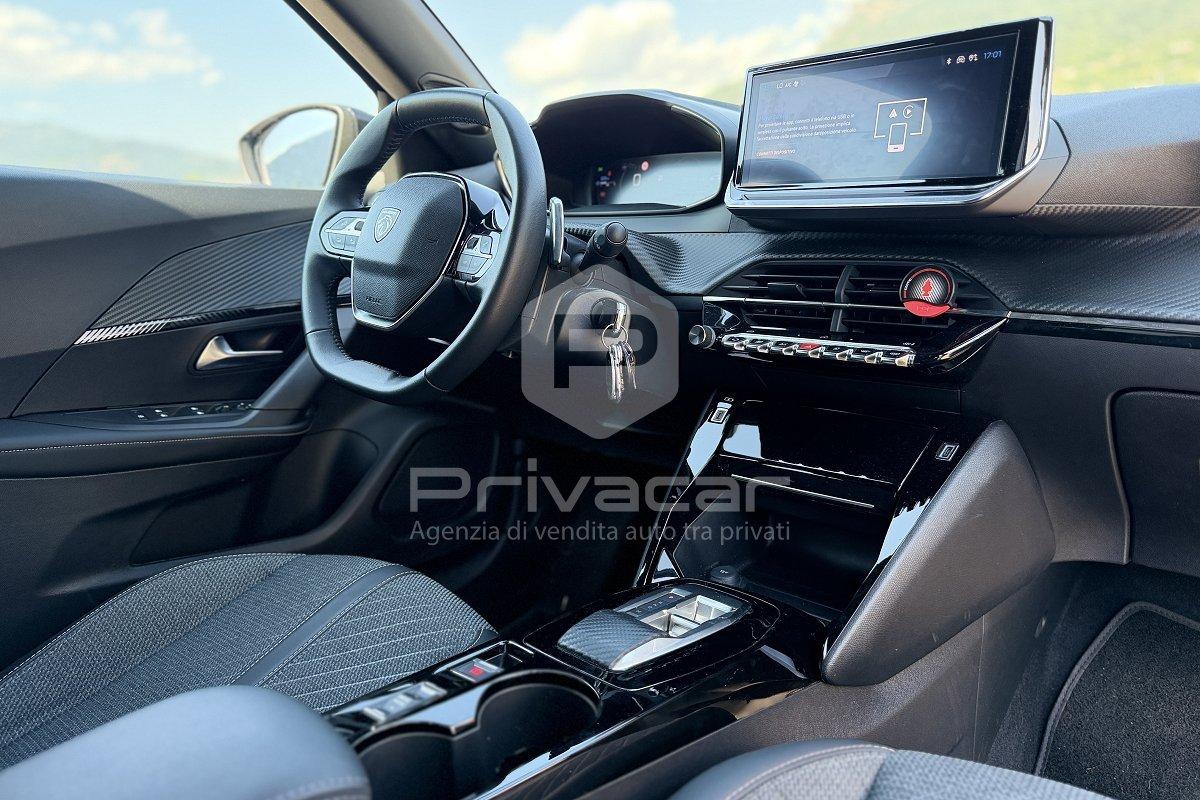 PEUGEOT 2008 Hybrid 136 e-DCS6 Allure