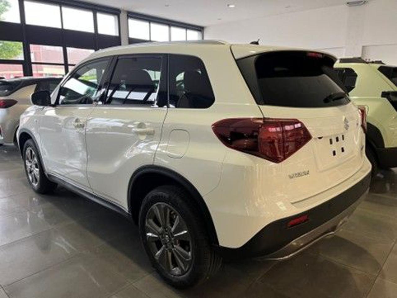 Suzuki Vitara 1.4 hybrid Cool+/ VARO COLOIR