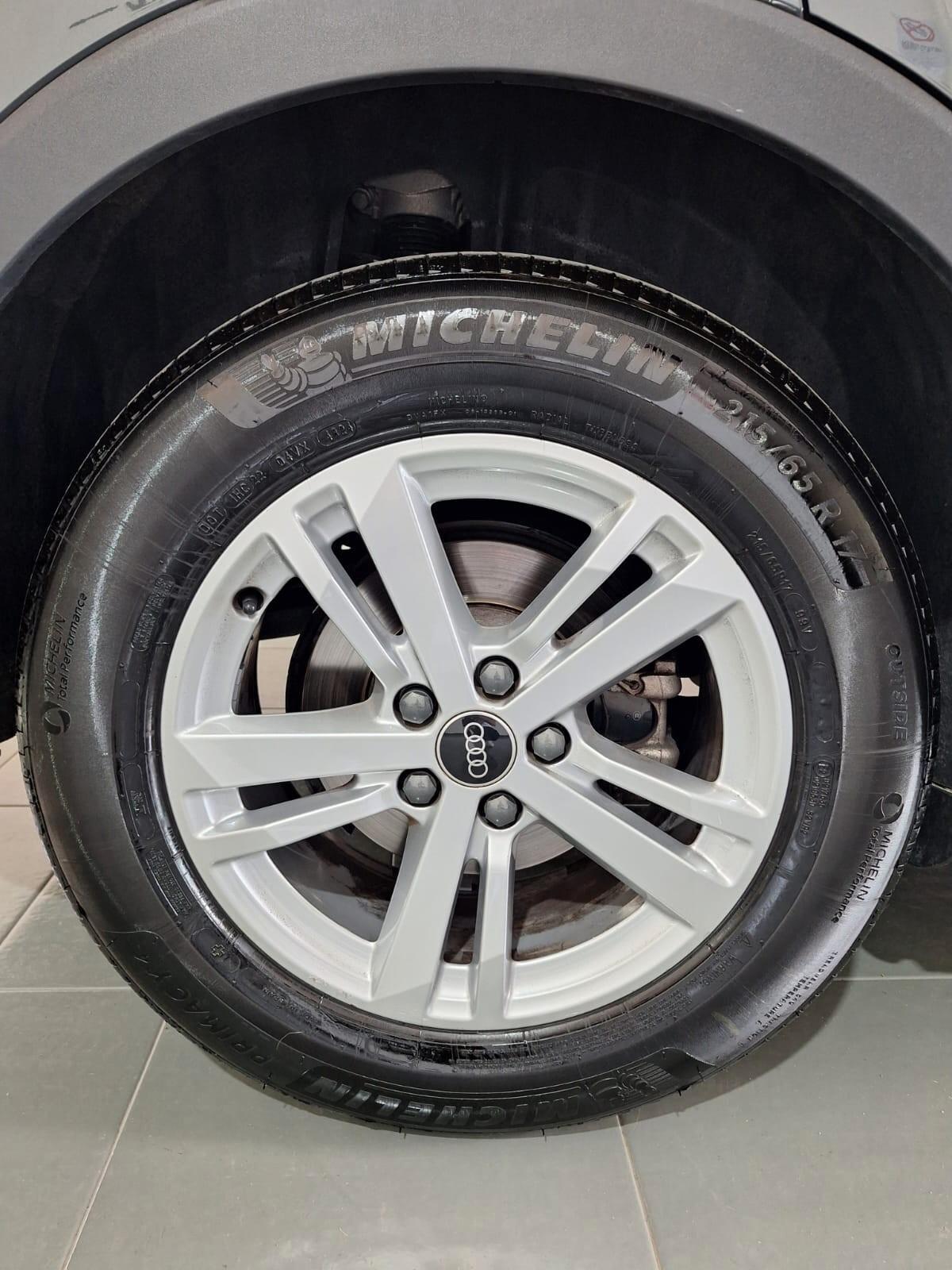 Audi Q3 35 2.0TDI S tronic 150cv 2022
