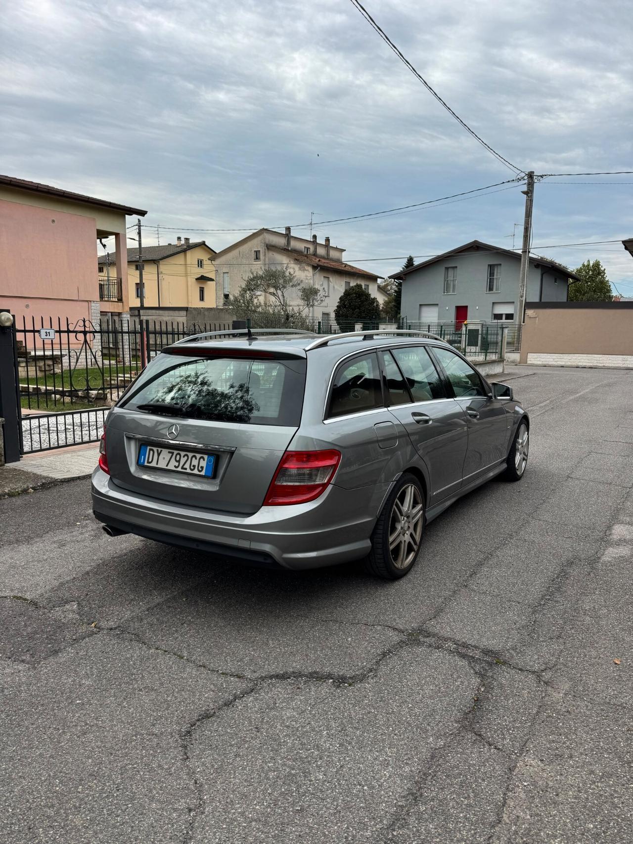 Mercedes-benz C 220 CDI BlueEFFICIENCY Avantgarde AMG