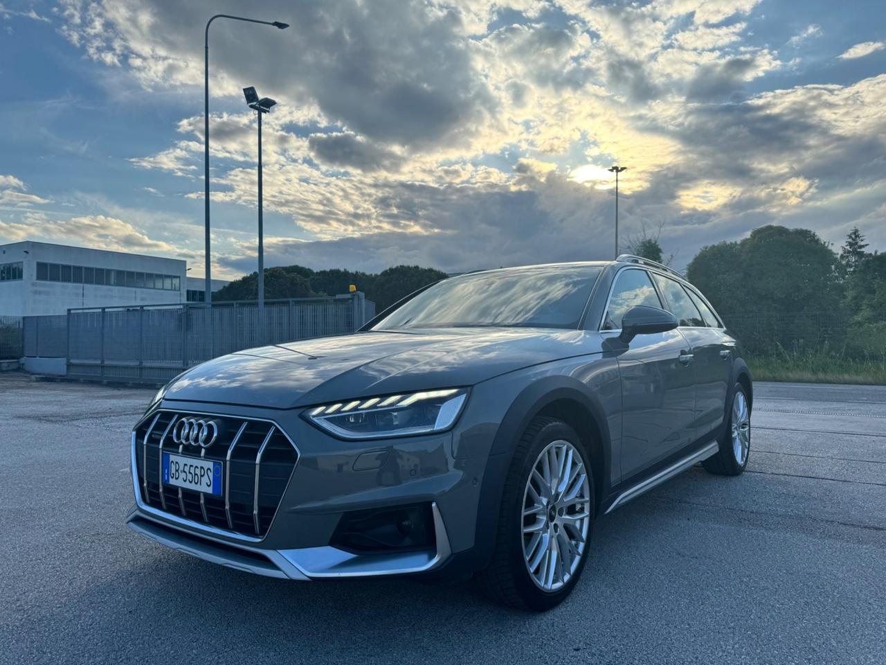 AUDI A4 ALLROAD 2.0-Virtual Matrix Multicolor 19