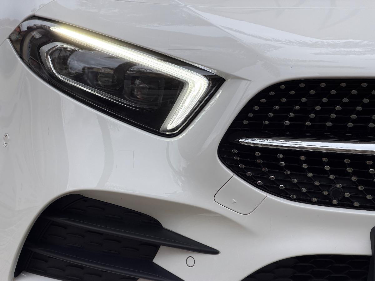 Mercedes Classe A 200d Premium AMG Night Edition 150CV