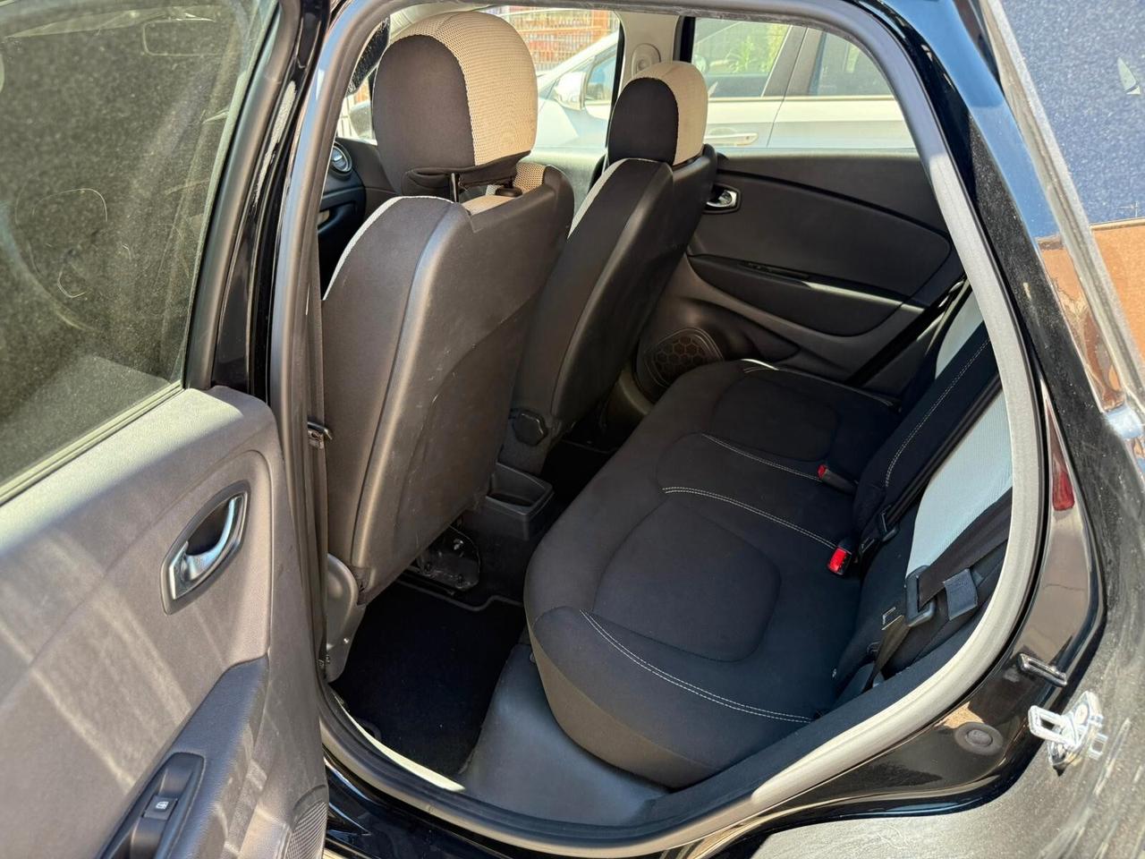 Renault Captur dCi 8V 90 CV Business