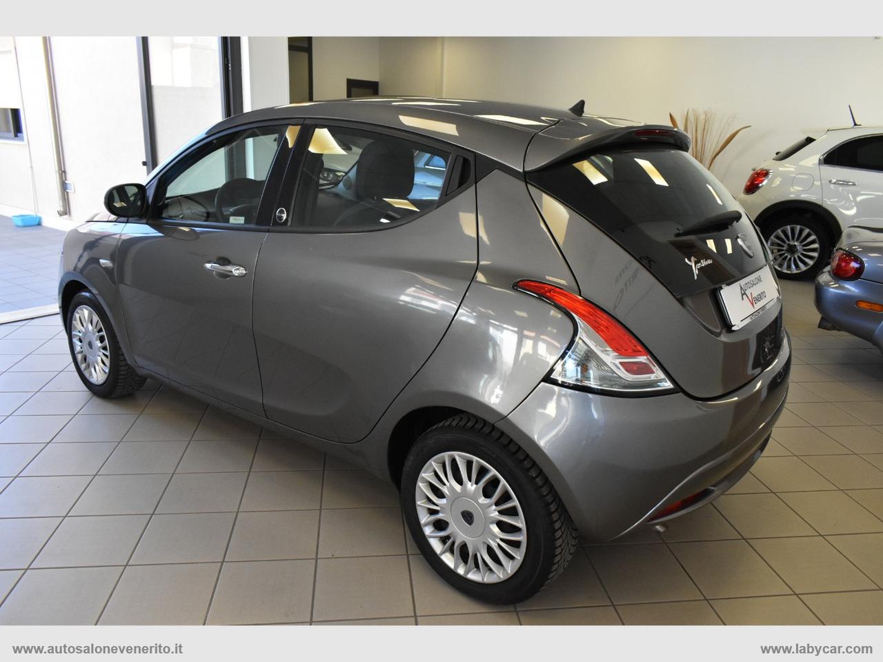 LANCIA Ypsilon 1.2 69 CV 5p. GPL Ecochic Mya