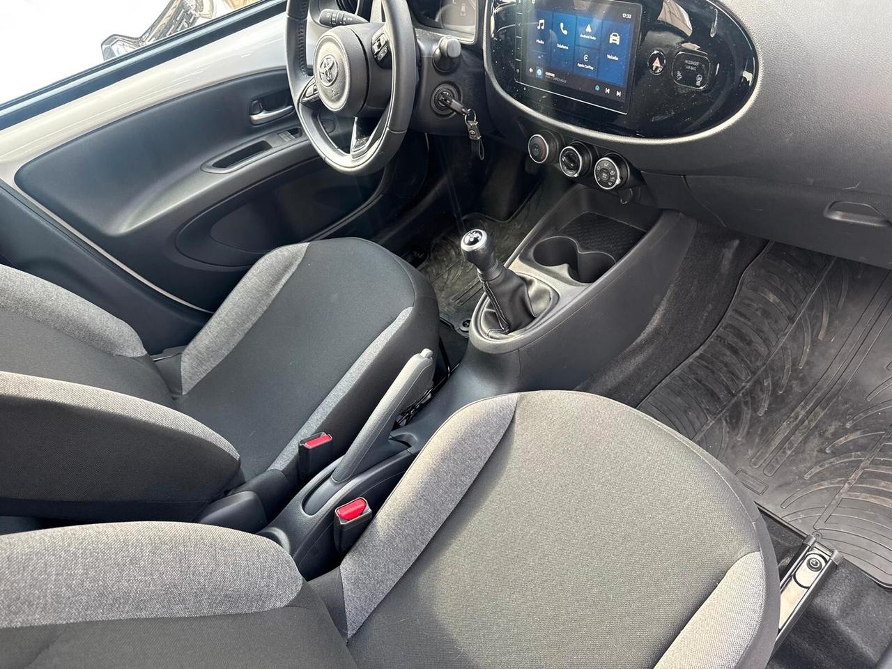 Toyota Aygo X 1.0 VVT-i 72 CV 5 porte Trend