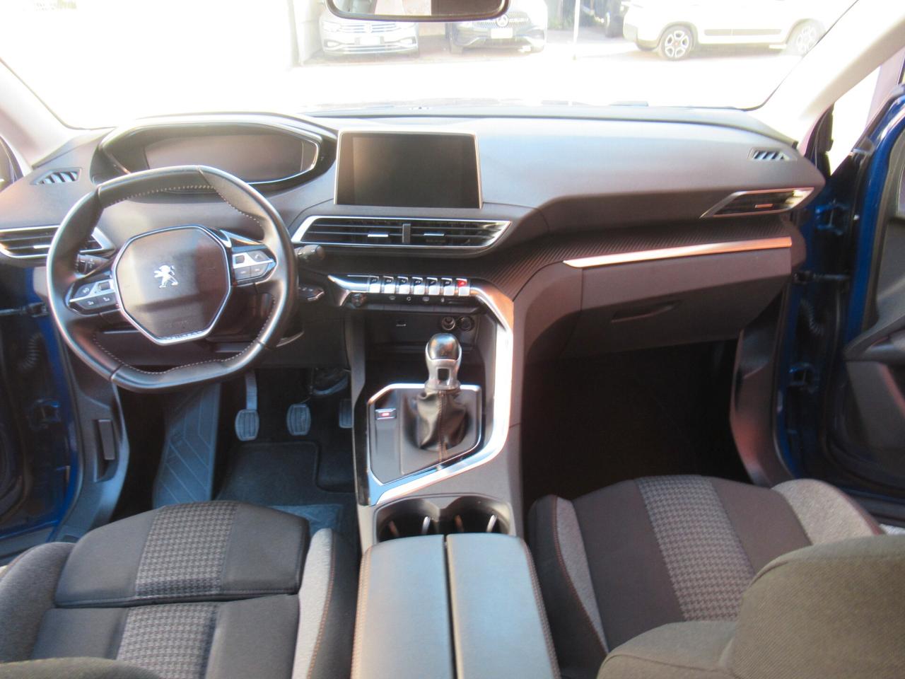 Peugeot 3008 BlueHDi 130 S&S Allure
