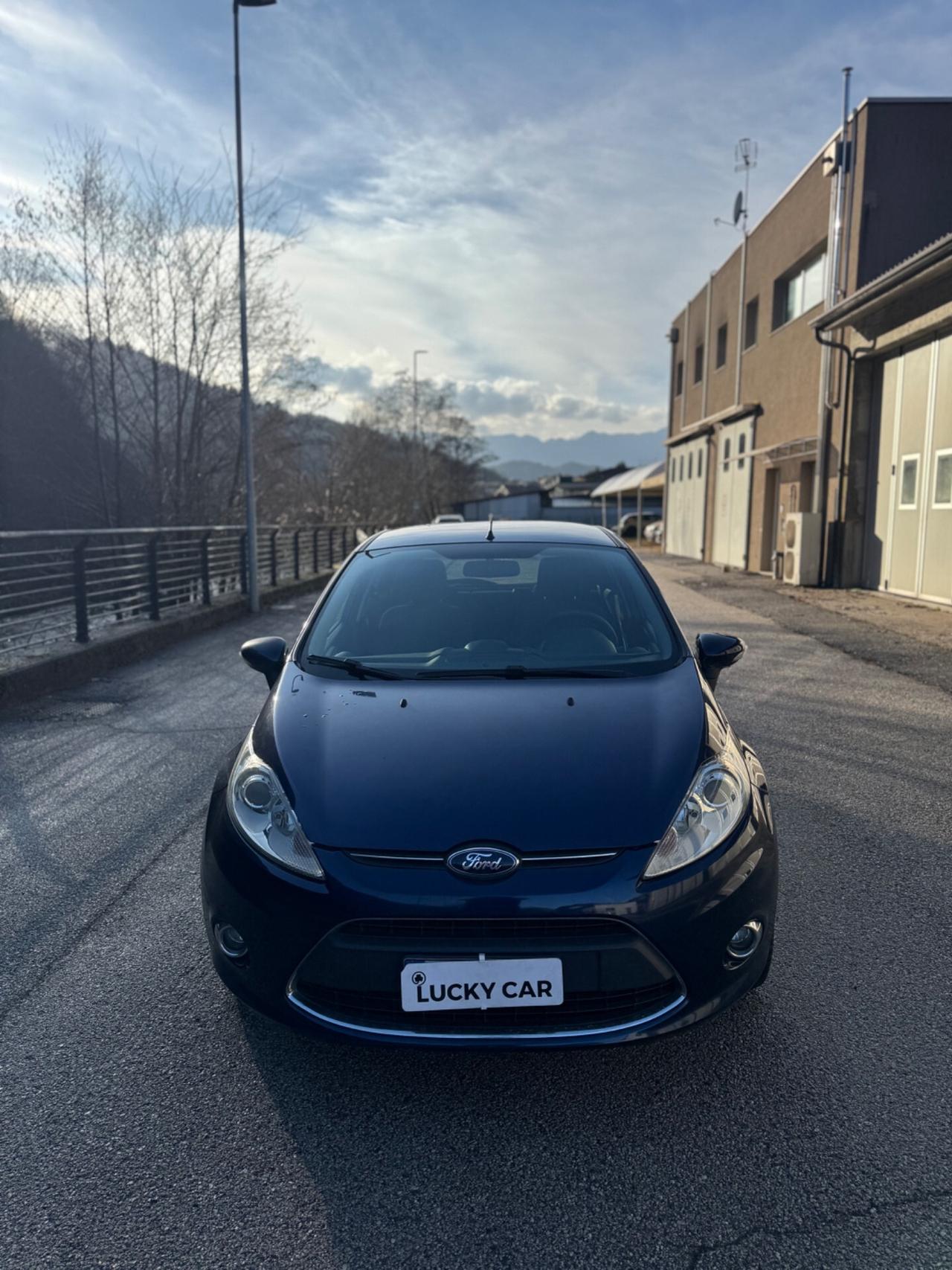 Ford Fiesta 1.2 5 porte Titanium