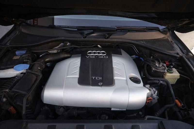 Audi Q7 3.0 TDI quattro tiptronic S LINE TETTO Unicoproprietario