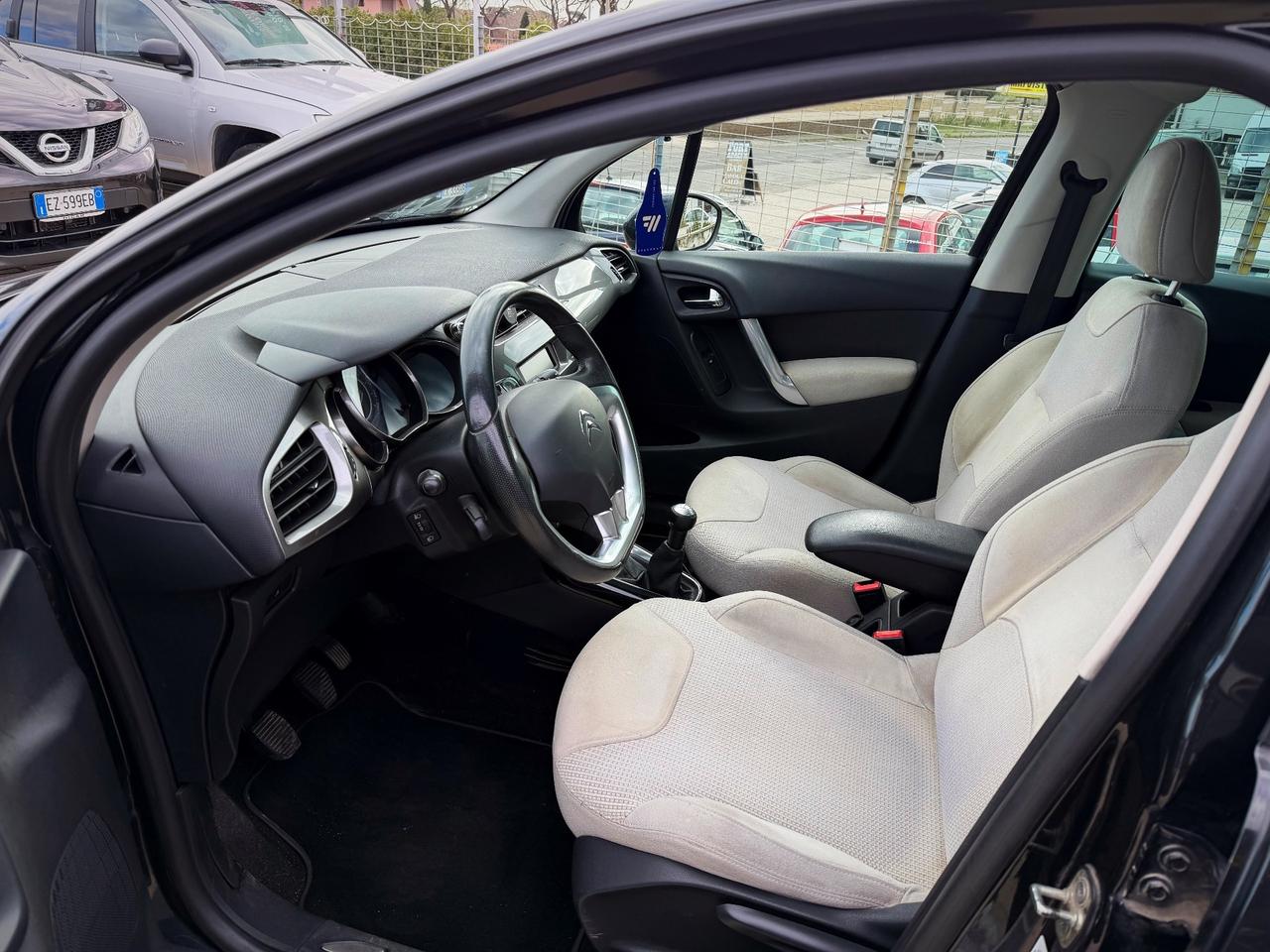 Citroen C3 1.4 VTi 95 Exclusive Perfette Condizioni Garanzia 12 Mesi