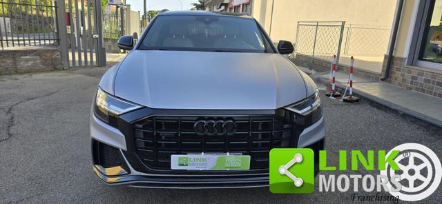 AUDI Q8 50T 3.0 TDI S - LINE PLUS+