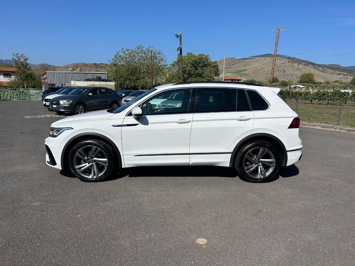 VOLKSWAGEN - Tiguan - 2.0 TDI 150CV SCR DSG R-Line