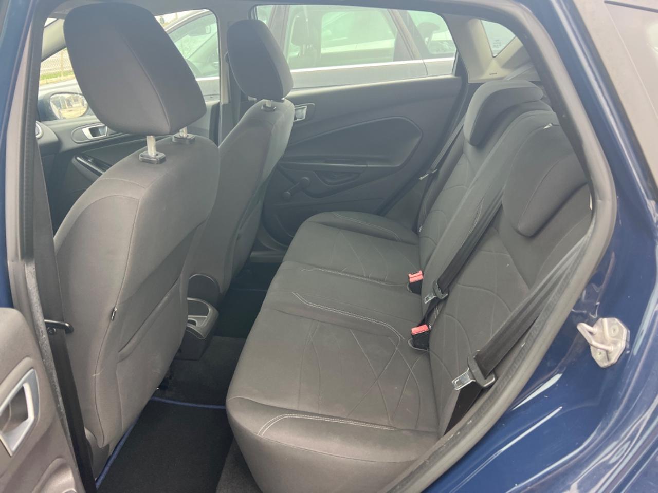 Ford Fiesta 1.2 60CV 5 porte Titanium