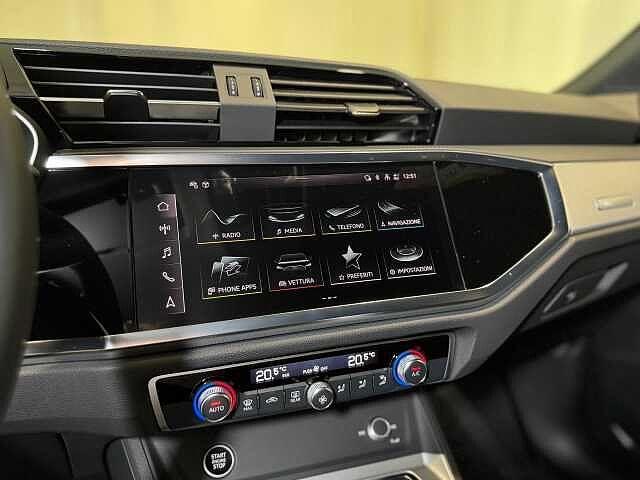 Audi Q3 SPB 35 TDI S tronic Identity Black
