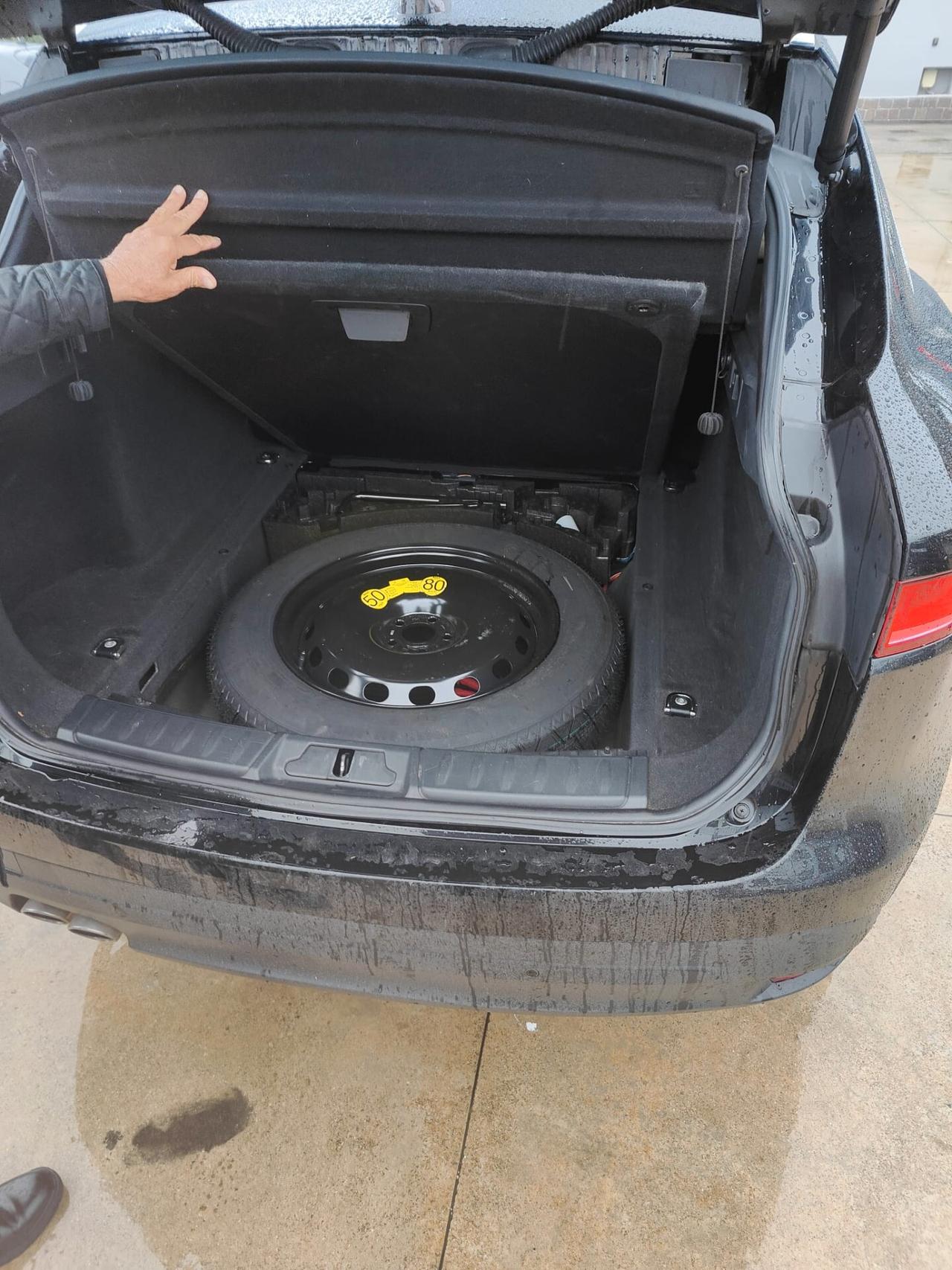 JAGUAR F-PACE PRESTIGE - PROVENIENZA TOSCANA -ECCELLENTI CONDIZIONi