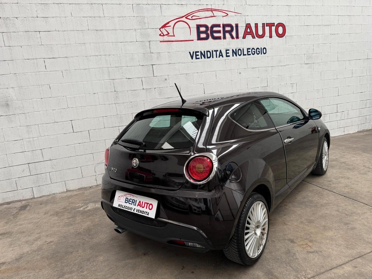Alfa Romeo MiTo 1.6 JTDm Distinctive Sport Pack