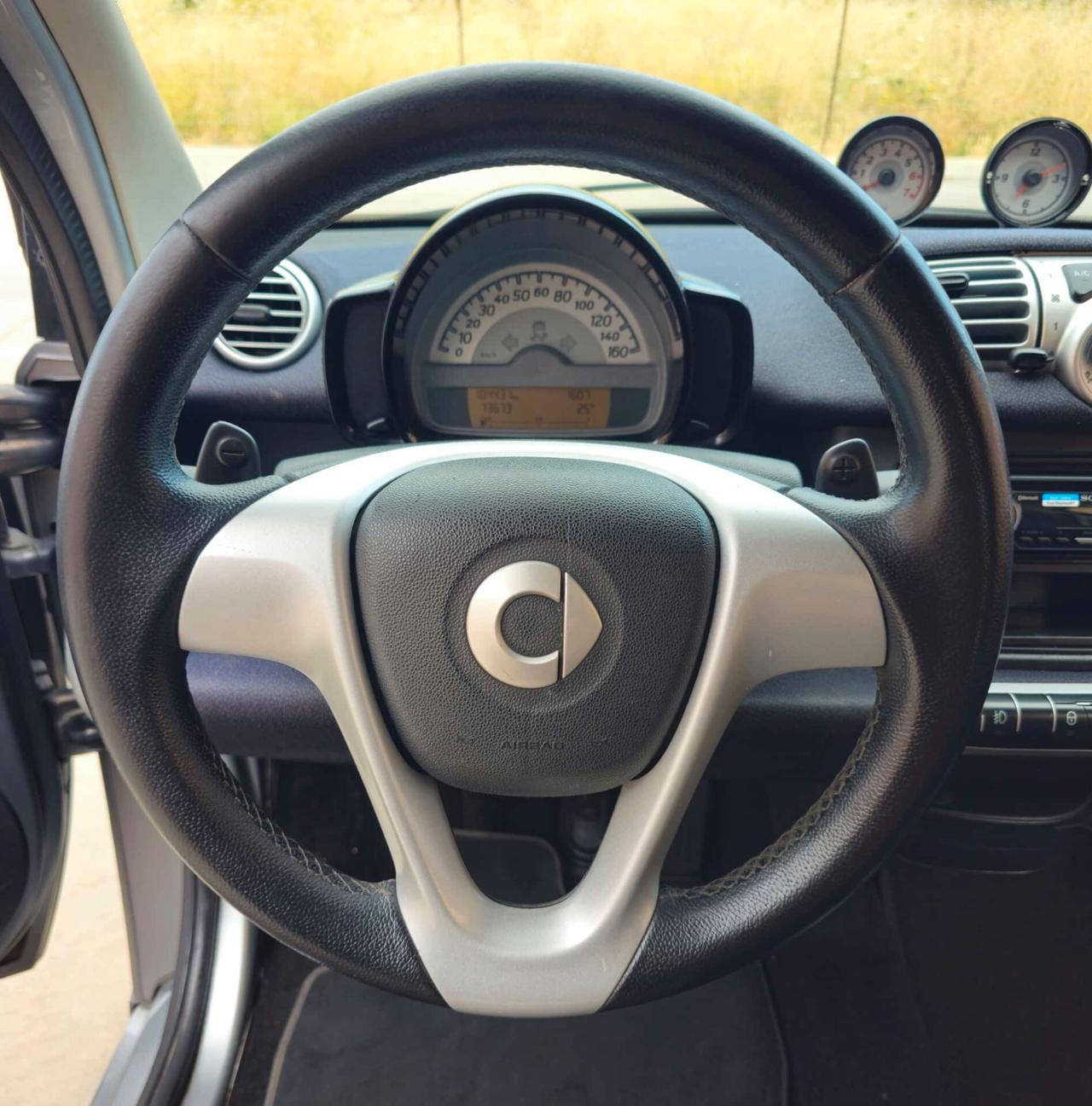 Smart ForTwo 1000 52 kW MHD coupé passion