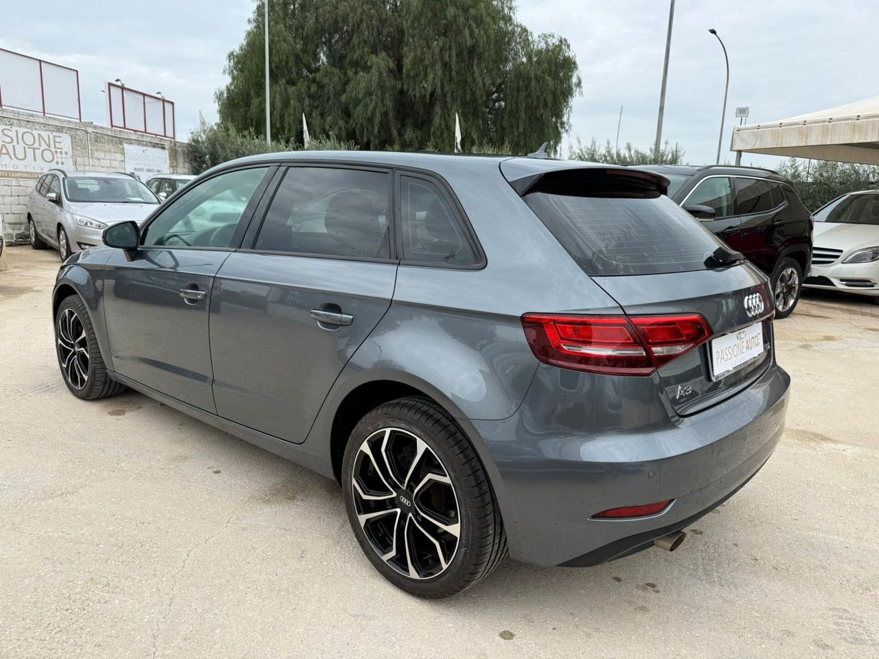 Audi A3 SPB 1.6 TDI 116 CV S tronic Business