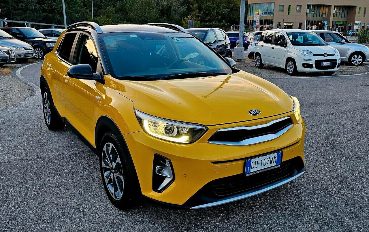 Kia Stonic 1.0 T-GDi 100 CV MHEV iMT GT Line