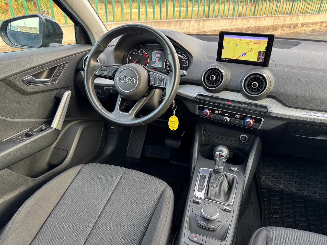 Audi Q2 30 TDI S tronic Business Design