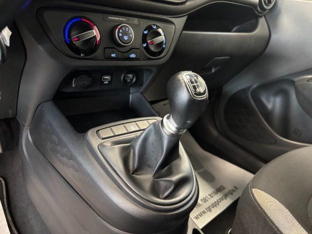 HYUNDAI i10 1.0 Benzina Tech Full Optional