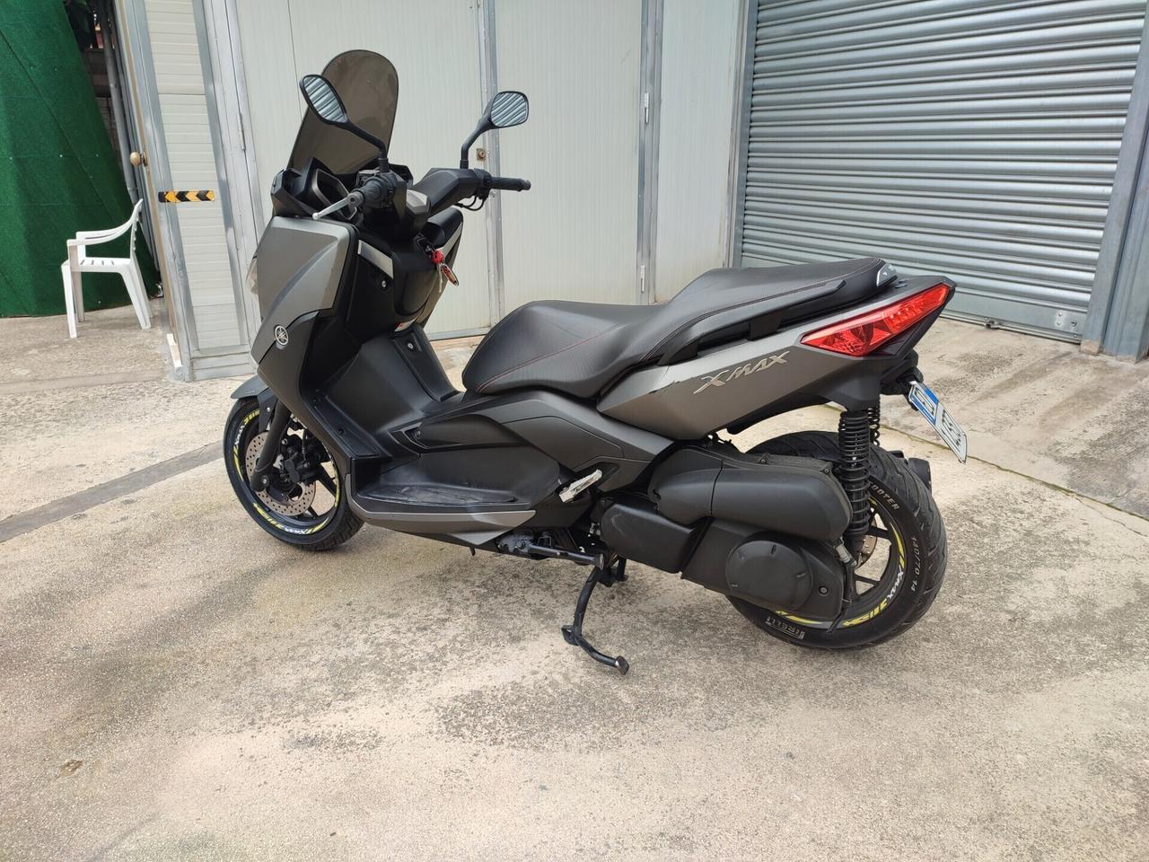 Yamaha X-Max 250 Sport abs
