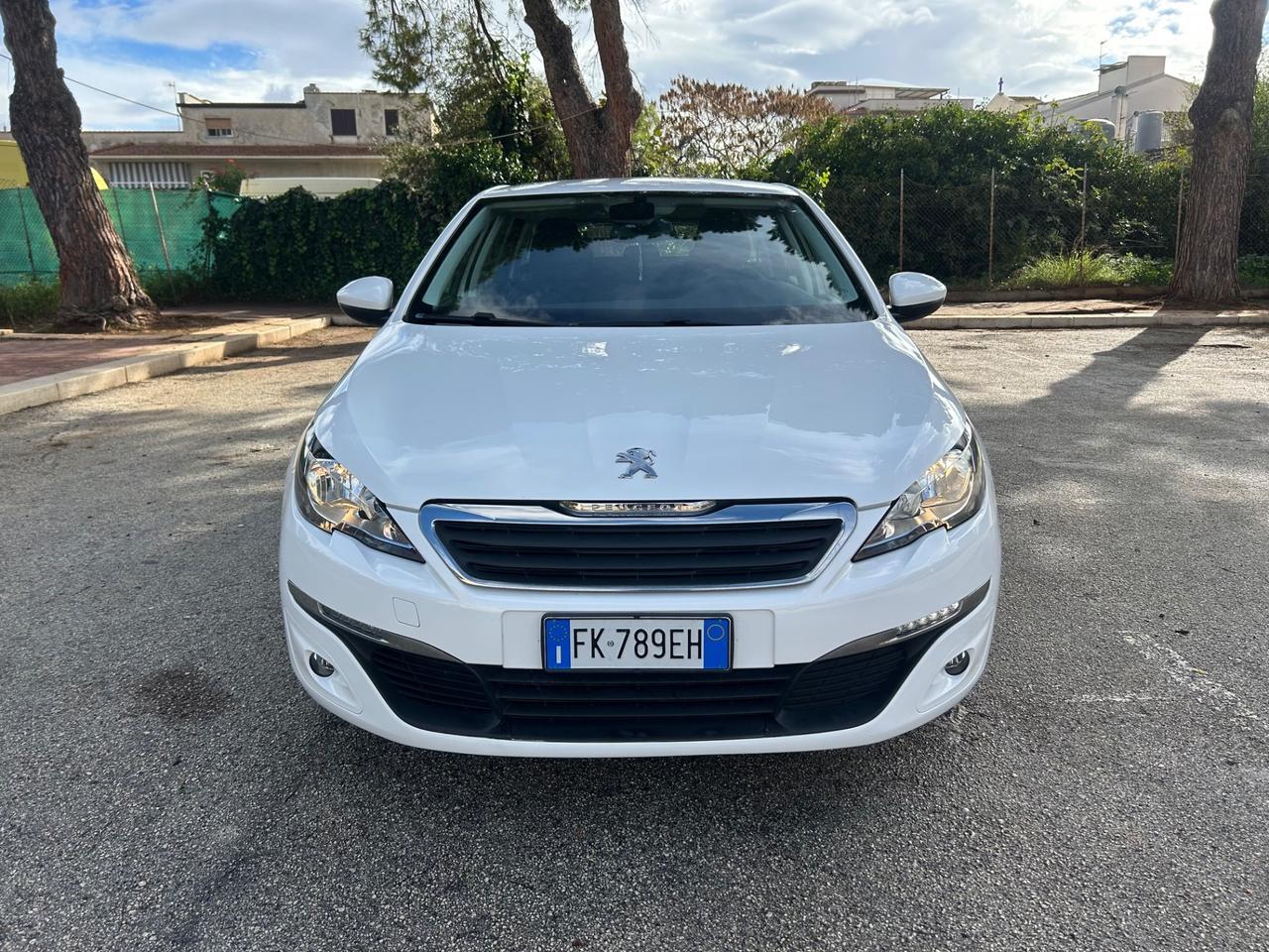 Peugeot 308 BlueHDi 120 S&S SW Business