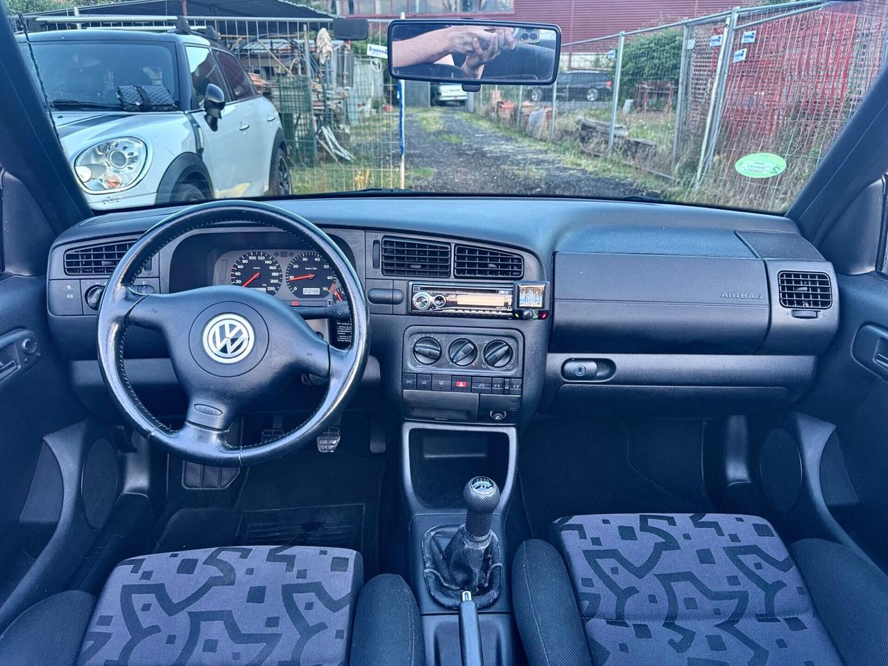Volkswagen Golf Cabriolet 1.6 benzina 1999 ASI