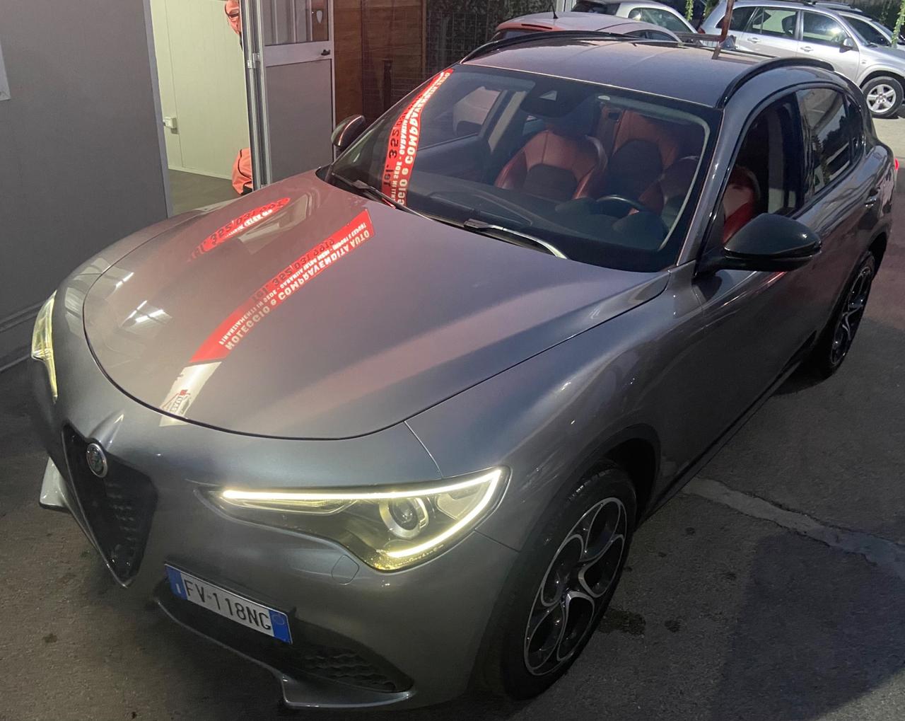 Alfa Romeo Stelvio 2.2 210 CV Q4 B-Tech FULL NUOVA