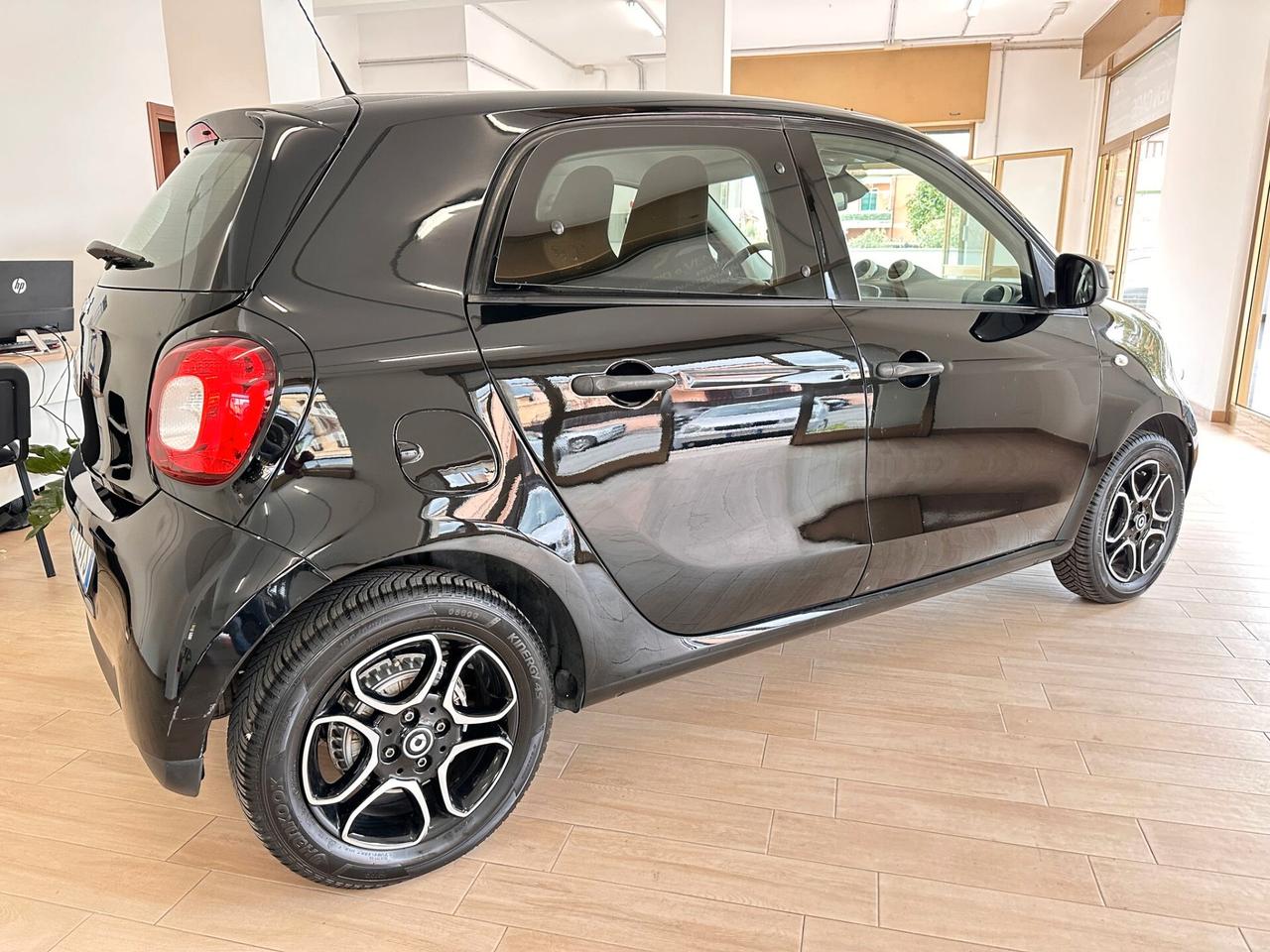 Smart ForFour 70 1.0 Passion