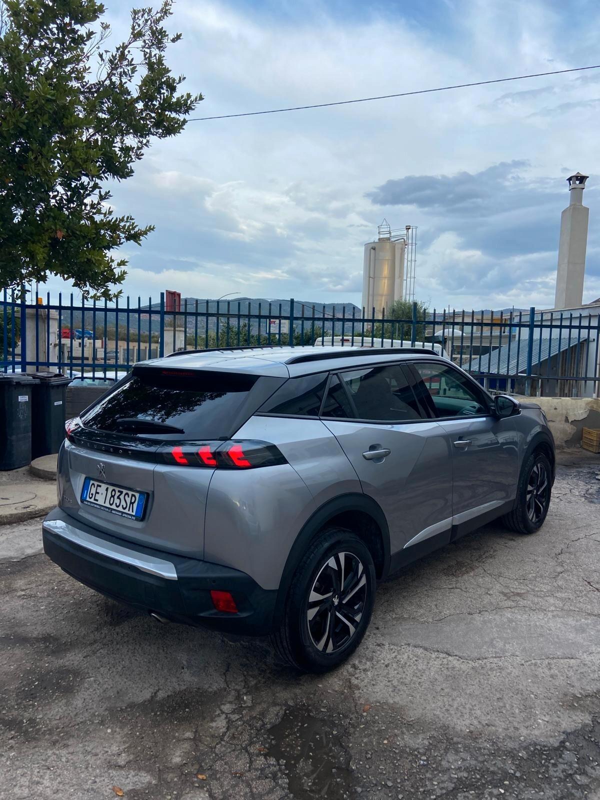 Peugeot 2008 BlueHDi 130 S&S EAT8 Allure Pack