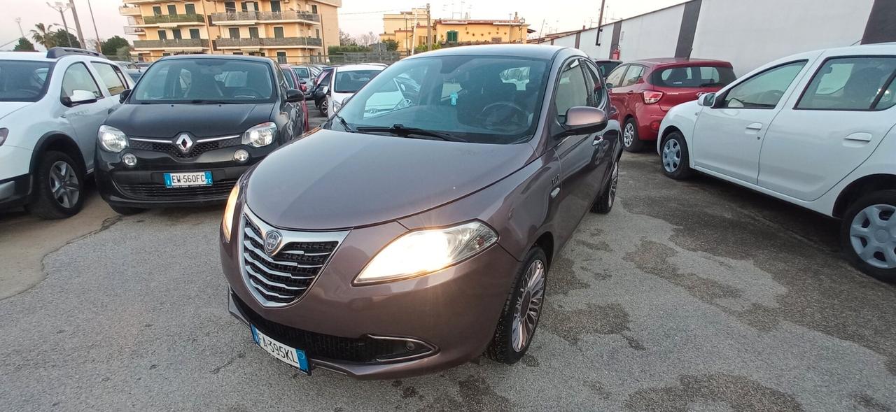 Lancia Ypsilon 1.2GPL PLATINO LEGGI!