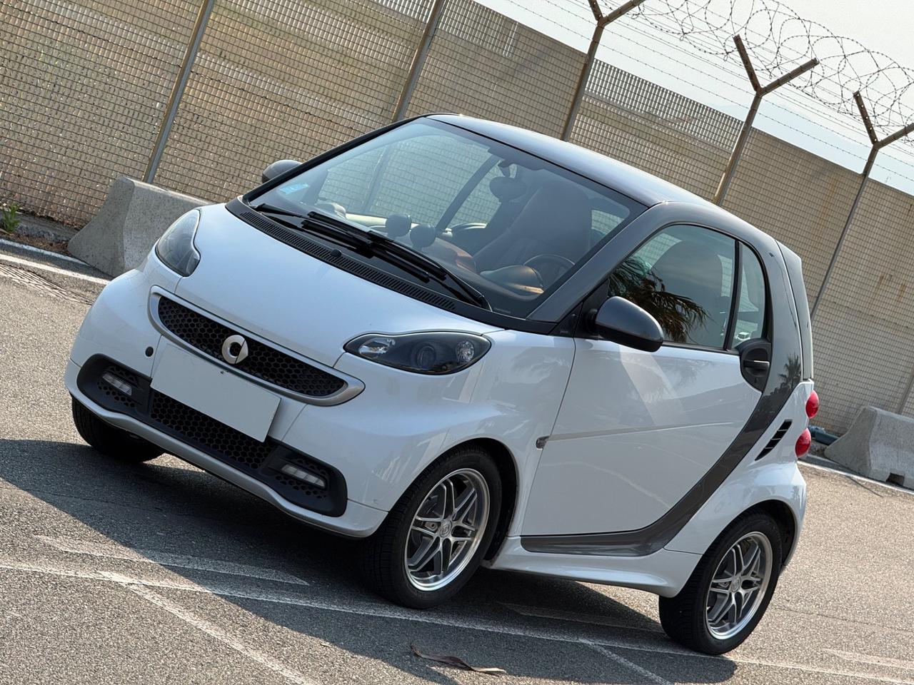 Smart ForTwo 1000 52 kW MHD coupé passion-FULL